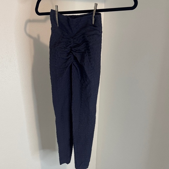 Tahira Navy Textured Leggings - Picture 1 of 4